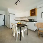 Caesar Blue Seaside Luxury