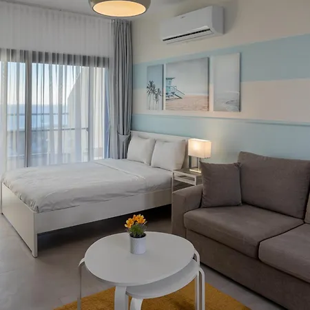 Caesar Blue Seaside Luxury Gasztriá