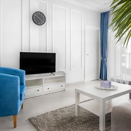 Caesar Blue Seaside Luxury Gastria