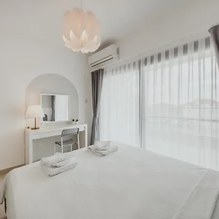 Caesar Blue Seaside Luxury Appartement