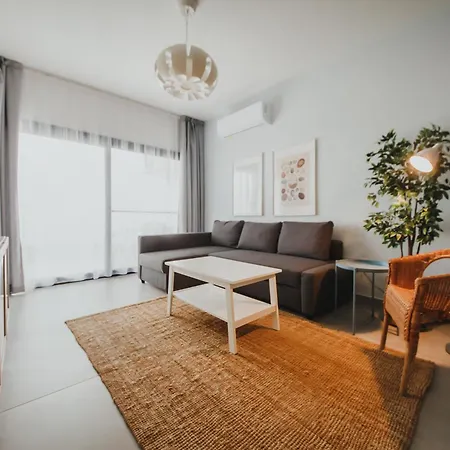 Caesar Blue Seaside Luxury Gastria