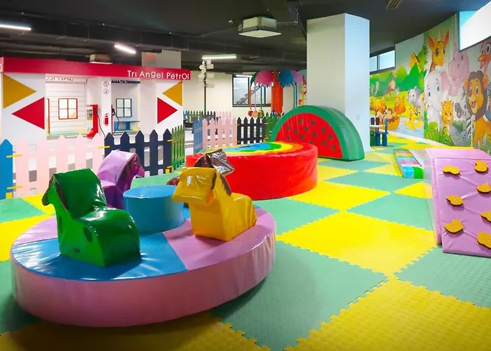 Caesar Blue Seaside Luxury Gastria